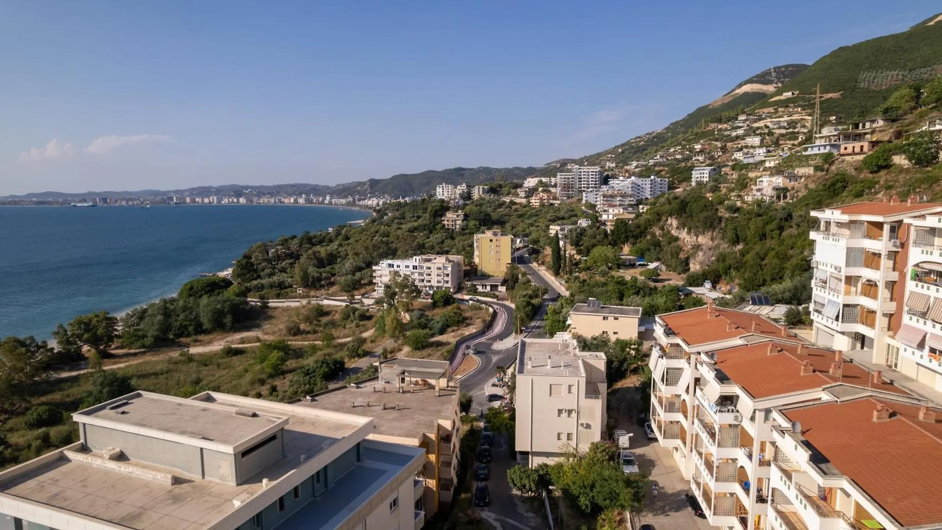 Wave Whispers Apt Vlorë 0*,  阿尔巴尼亚